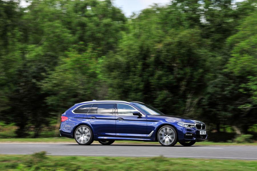  BMW 530d xDrive Touring M Sport (G31) 2017 года  (UK) (фото 20 из 40)
